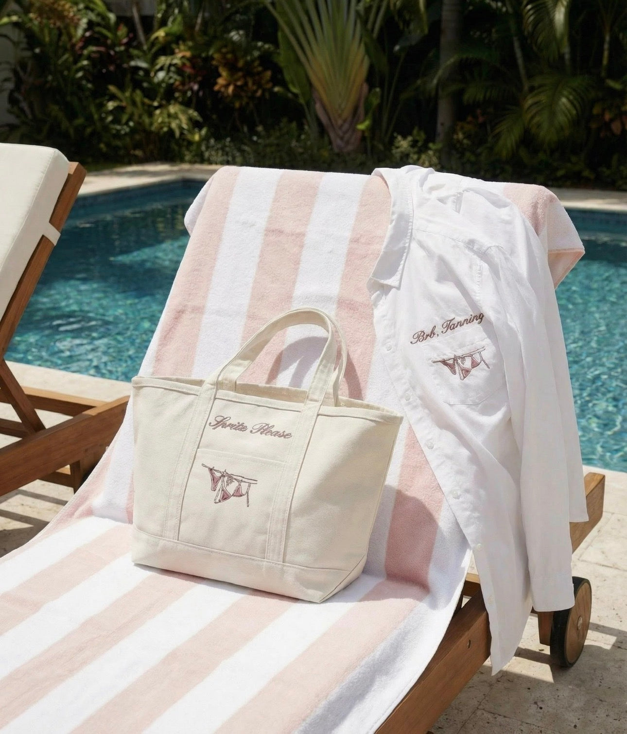 Coastal Club Tote